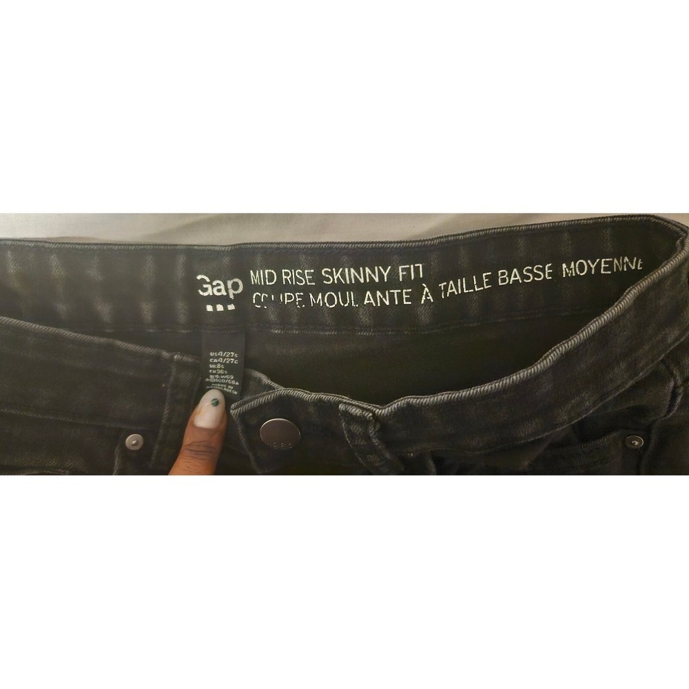 Gap Mid Rise Skinny Fit Black Wash Denim Jeans Casual Everyday Style size 4/27US - Picture 5 of 7